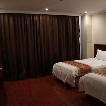 Greentree Inn Shenyang Shengjing Hospital Shenyang Liaol Road Business Hotel Exteriér fotografie